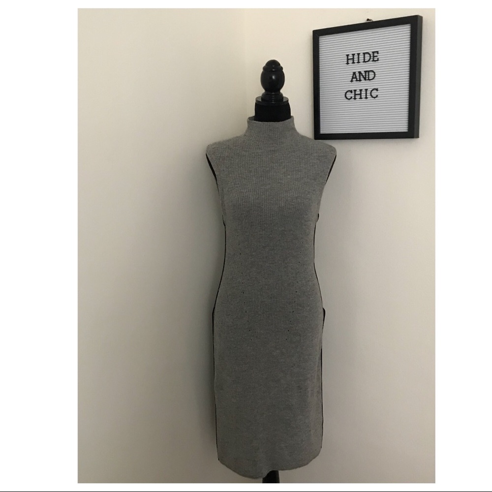 ALICE + OLIVIA SWEATER MIDI DRESS - Picture 2 of 8